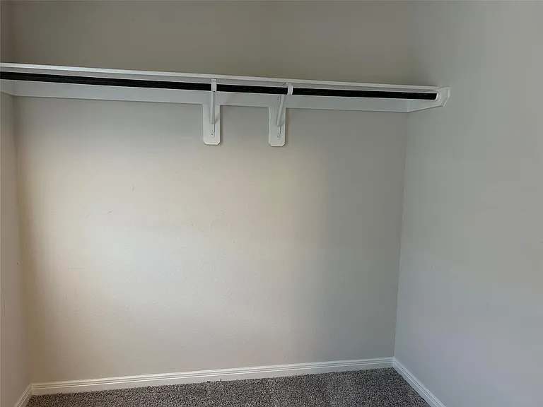 4326 Pale Fox Ln — Photo 20