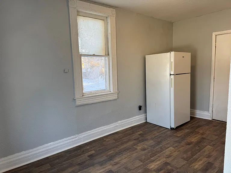 1601 Faraon St — Photo 6