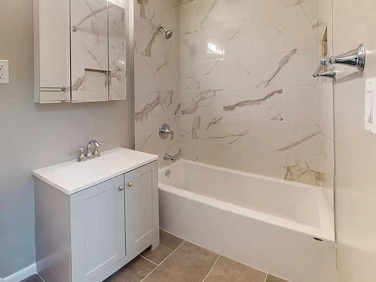 Montclair Estates — Photo 14