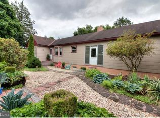 1882 Weavertown Rd, Douglassville, PA 19518
