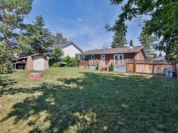 5th image of 425 N Cottonwood Dr