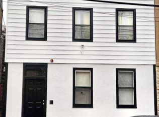 226 70th St, Guttenberg, NJ 07093