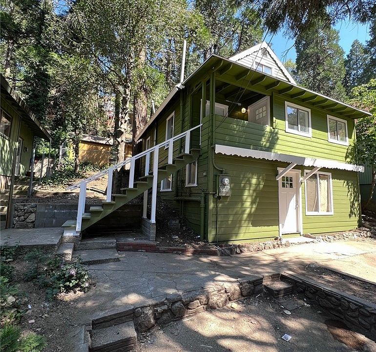 1st image of 931 Fern Ave
