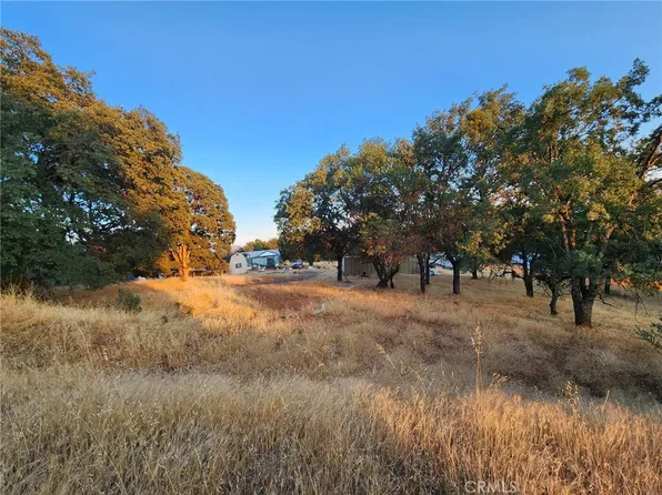 1093 Potters Ravine Dr #15, Oroville, CA 95965