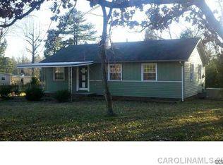 332 Sandy Ave, Charlotte, NC 28213