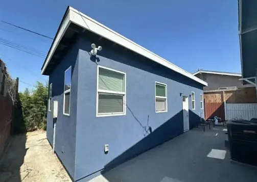 141 N Hobart Blvd — Photo 7