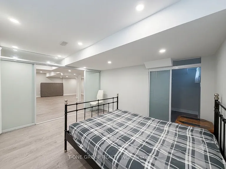 82 Fred McLaren Blvd — Photo 37