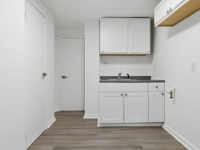 1028 Kenyon St NW — Photo 23