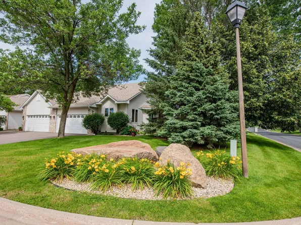 809 Wescott Sq, Eagan, MN 55123