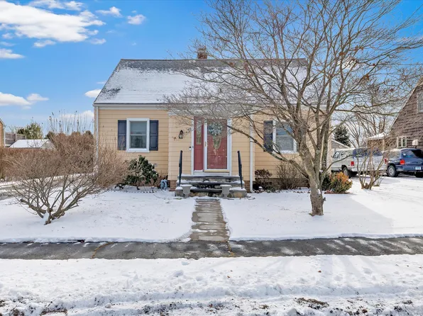 45 Arbor Drive, Fairfield, CT 06890
