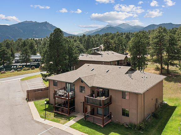 4th image of 1155 S Saint Vrain Ave #2-8