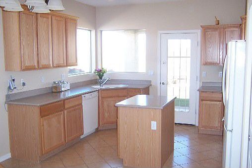 Kitchen: Bright & Spacious