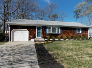 520 Pennsylvania Ave, Pine Beach, NJ