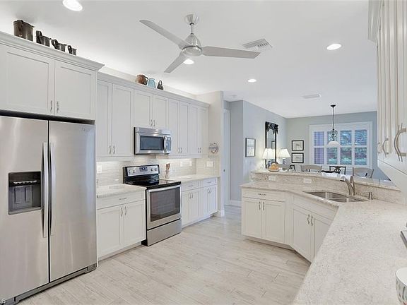 4th image of 24513 Golden Ln