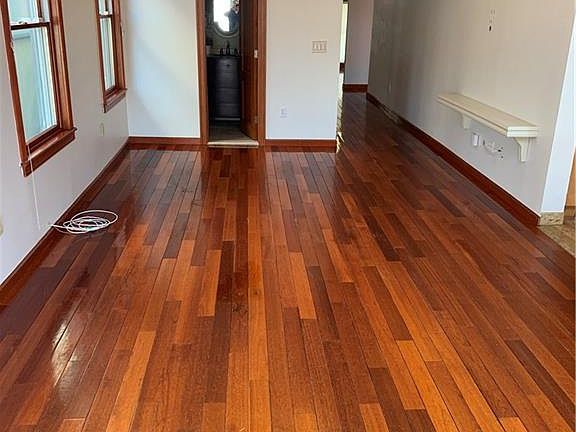 4th image of 263 82nd St