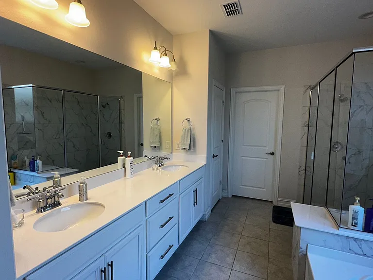 2616 Melrose Dr — Photo 23