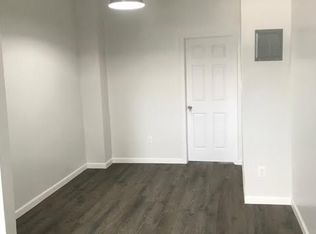384 Harman St APT 3R, Brooklyn, NY 11237