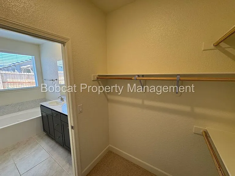 1064 Copper Hill Ave — Photo 18