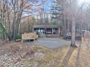 11750 Lyon Rd, Naples, NY 14512