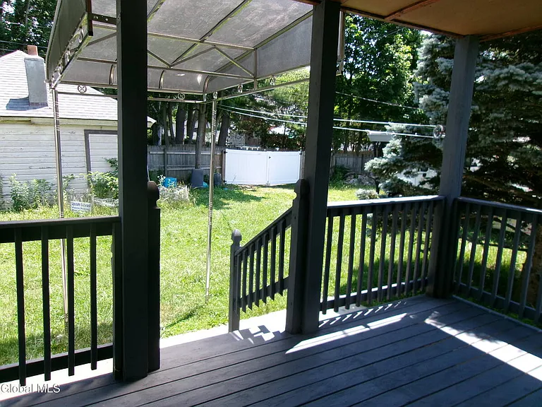 1338 Parkwood Blvd — Photo 25