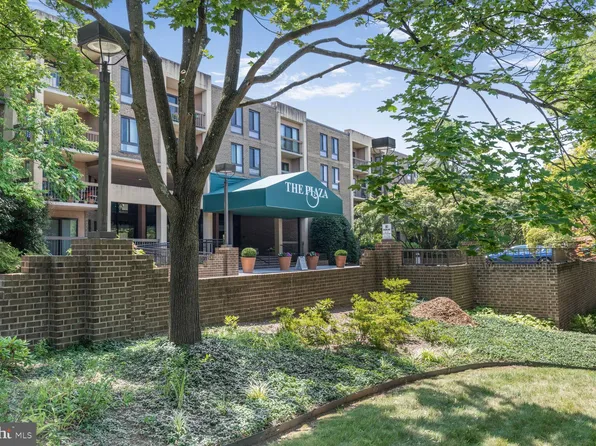 807 N Howard St APT 219, Alexandria, VA 22304