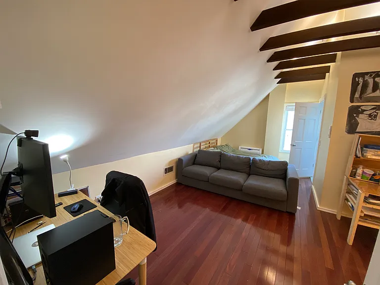 381 Highland Ave #2 — Photo 3