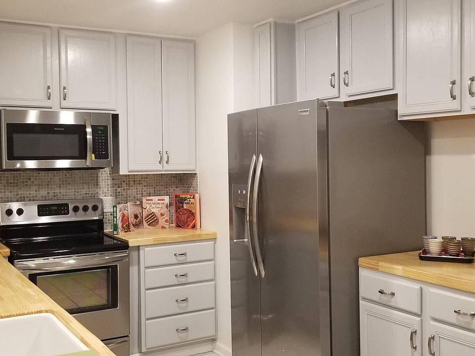 1st image of 4005 W Gadsden St