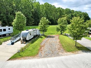 59 Mountain Meadows Dr, Morganton, GA 30560
