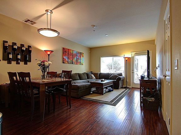 3rd image of 2330 1st Ave Unit 104