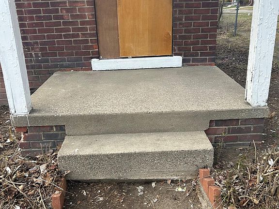 5th image of 12641 Kelly Rd