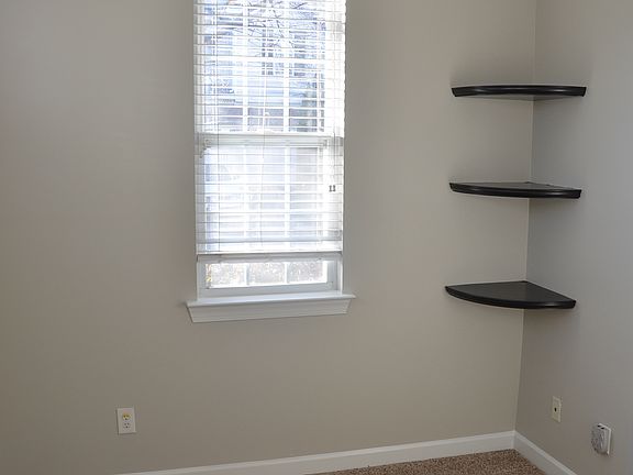 Downstairs office/flex room