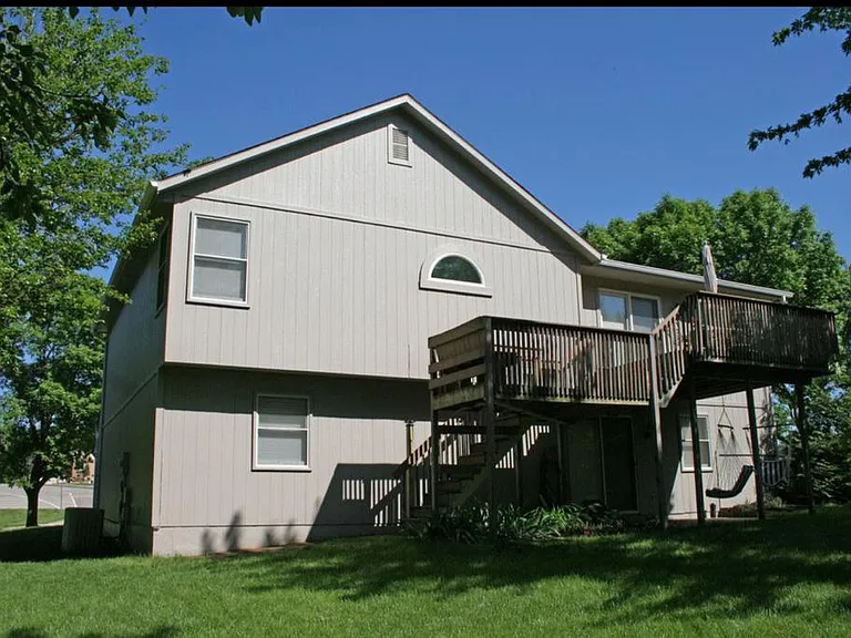 15804 Horton St — Photo 15