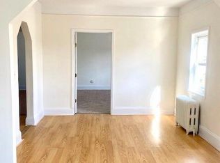 810 Clarence Ave #2, Bronx, NY 10465