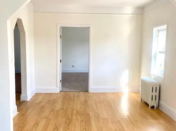 810 Clarence Ave #2, Bronx, NY 10465