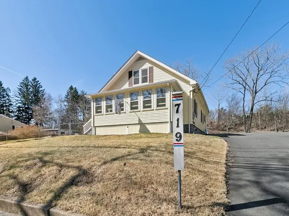 719 Piper Rd, West Springfield, MA 01089