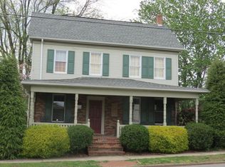 229 7th St, Northumberland, PA 17857