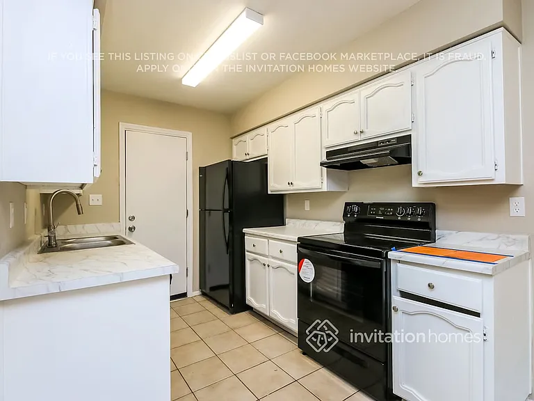 535 S Udall #B — Photo 8