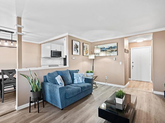 2nd image of 3560 Arey Dr APT 5