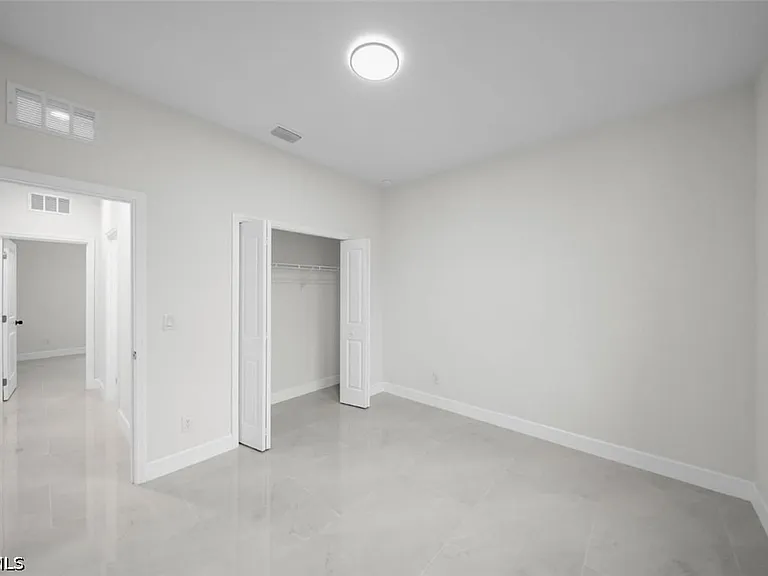 16229 Cape Horn Blvd — Photo 17