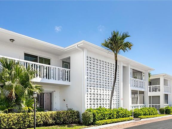 3rd image of 4201 S Ocean Blvd APT K4