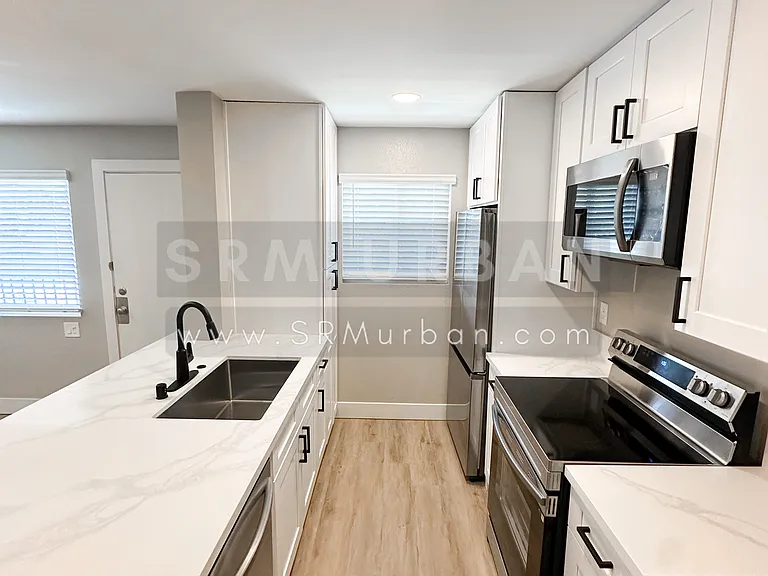 3209 Meade Ave #12 — Photo 10