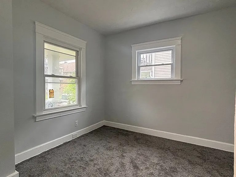 12709 Parkhill Ave — Photo 3