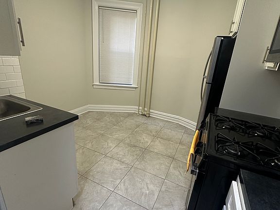 2nd image of 93 Fairview Ave #4A