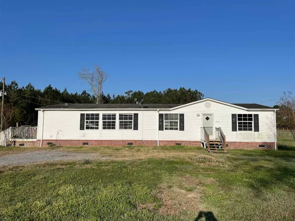 493 Piney Forest Rd., Andrews, SC 29510