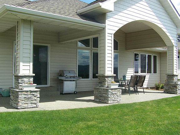 5th image of 620C N Chisholm Ct