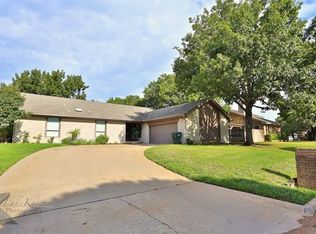 4 Olympic Cir, Abilene, TX 79606