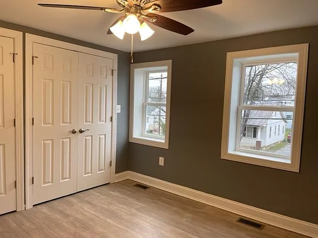240 E Green St — Photo 16