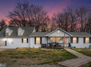 136 1st St, Fredericksburg, VA 22405