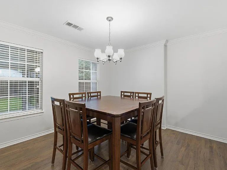 2725 Ryan Place Dr — Photo 14