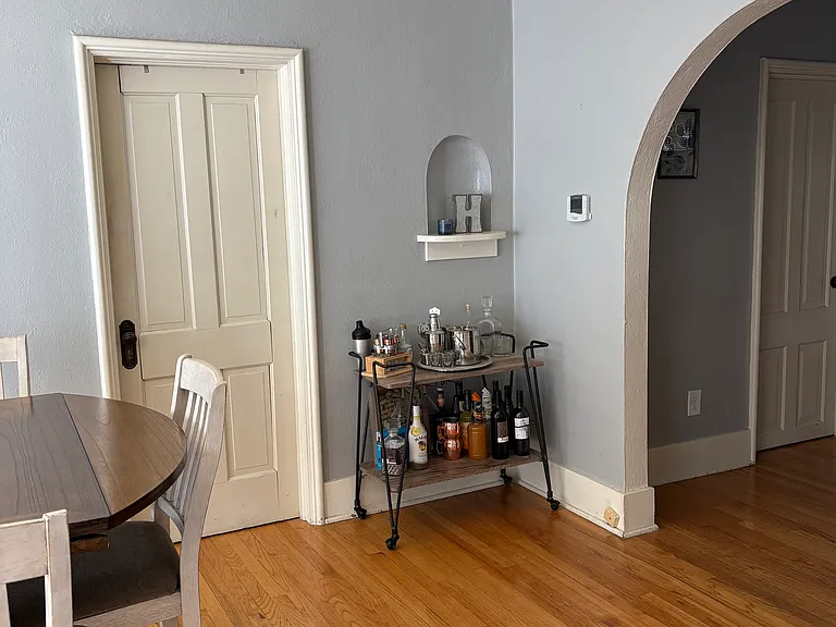 4519 Woolworth Ave — Photo 61